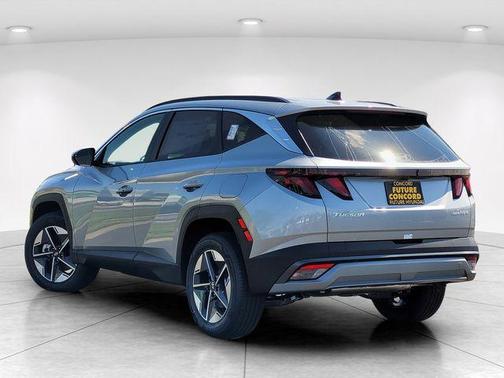 Shimmering Silver 2026 Hyundai TUCSON Hybrid SEL