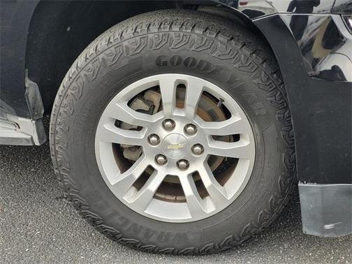 2016 Chevrolet Suburban LT