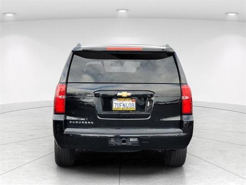 2016 Chevrolet Suburban LT