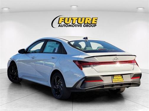 2026 Hyundai ELANTRA SEL