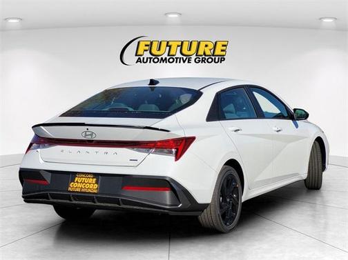 2026 Hyundai ELANTRA SEL