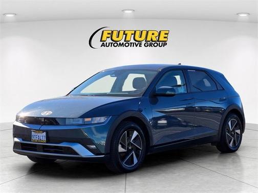 2025 Hyundai IONIQ 5 SE Standard Range