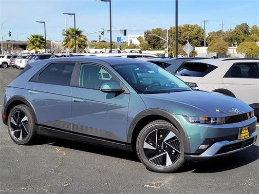 2025 Hyundai IONIQ 5 SE Standard Range
