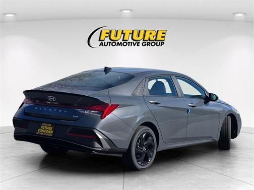 2026 Hyundai ELANTRA HEV SEL Sport