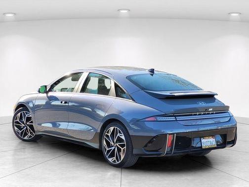 2025 Hyundai IONIQ 6 SEL