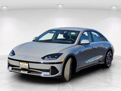 2025 Hyundai IONIQ 6 SEL