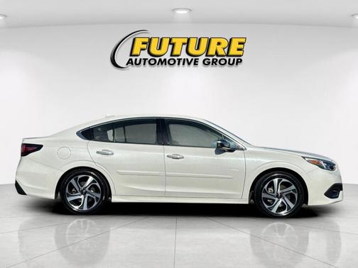 Crystal White Pearl 2021 Subaru Legacy Touring XT