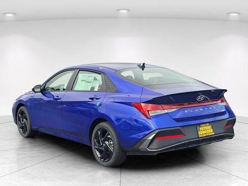 2026 Hyundai ELANTRA HEV SEL Sport