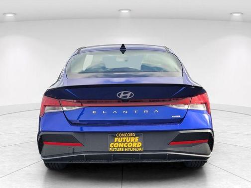 2026 Hyundai ELANTRA HEV SEL Sport