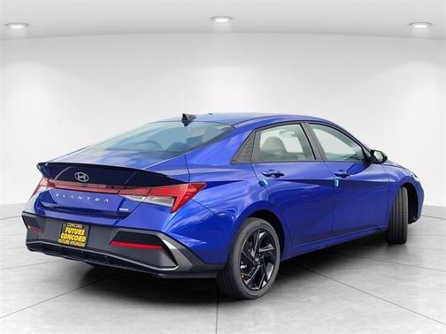 2026 Hyundai ELANTRA HEV SEL Sport