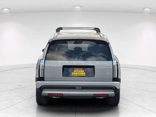 Cyber Gray 2026 Hyundai IONIQ 9 SE