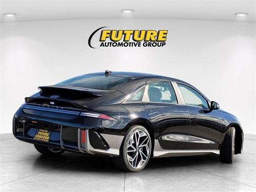 2025 Hyundai IONIQ 6 SEL