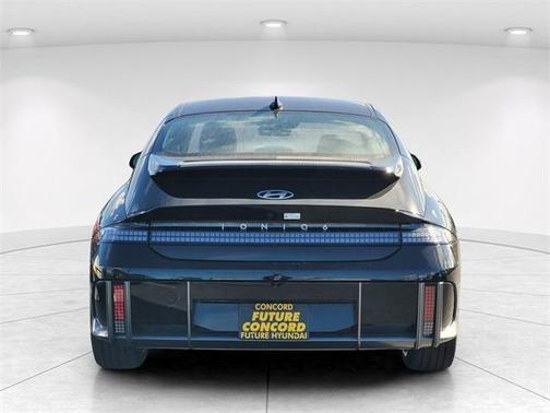 2025 Hyundai IONIQ 6 SEL