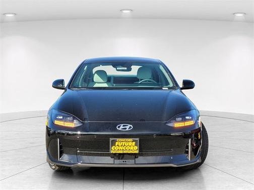 2025 Hyundai IONIQ 6 SEL