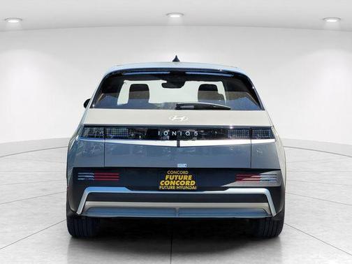 Cyber Gray 2026 Hyundai IONIQ 5 SEL