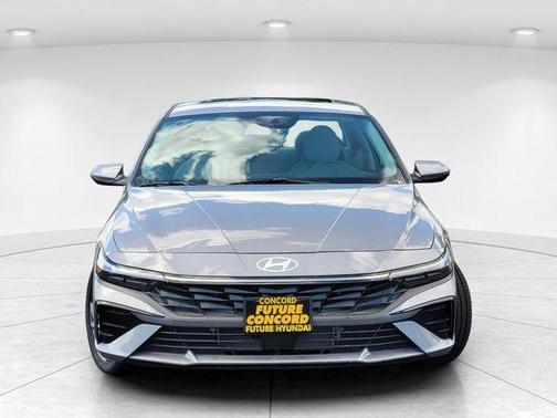 Metal 2026 Hyundai ELANTRA HEV Limited