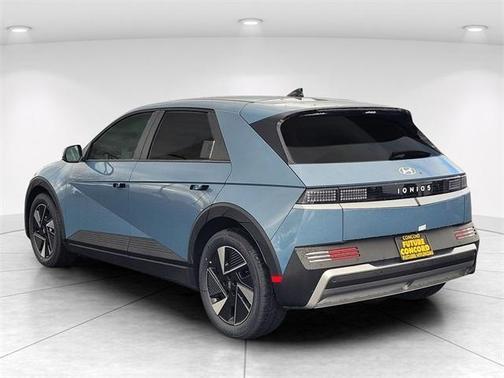 2026 Hyundai IONIQ 5 SE