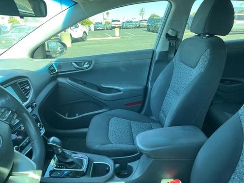 2017 Hyundai IONIQ Hybrid SEL