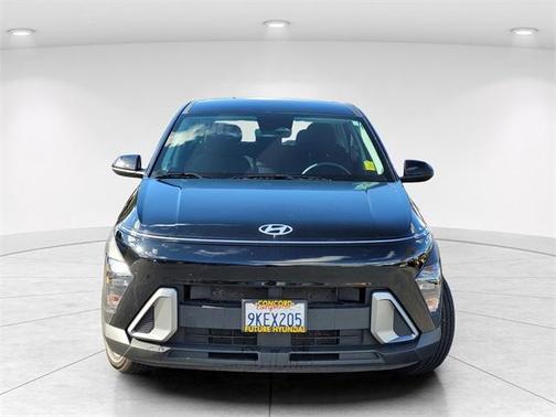 2024 Hyundai KONA SE