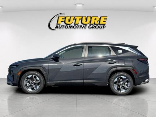 Gray 2026 Hyundai TUCSON SEL Premium