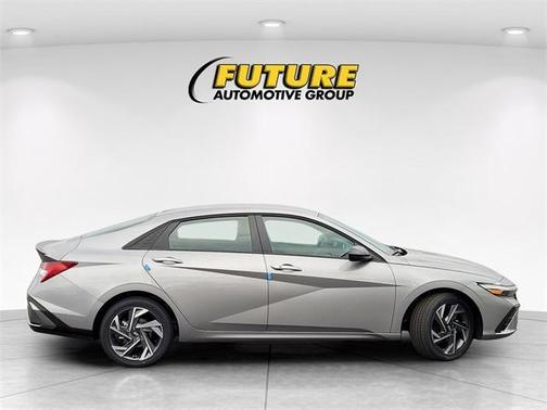 2025 Hyundai ELANTRA HEV Limited