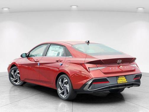2025 Hyundai ELANTRA HEV Limited