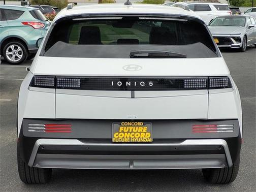 2025 Hyundai IONIQ 5 SEL