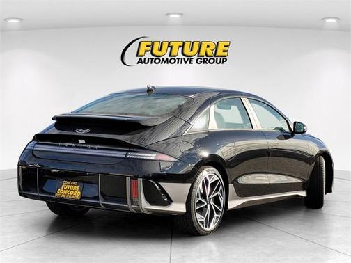 2025 Hyundai IONIQ 6 SEL