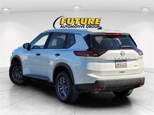 2025 Nissan Rogue S