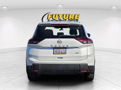 2025 Nissan Rogue S