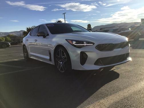 2022 Kia Stinger GT2