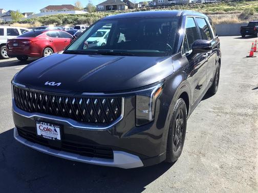 Metal 2026 Kia Carnival LXS