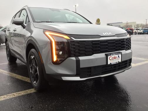 2026 Kia Sportage Hybrid EX