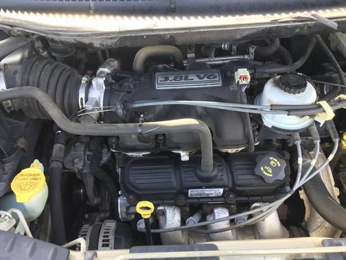 2005 Dodge Grand Caravan SXT