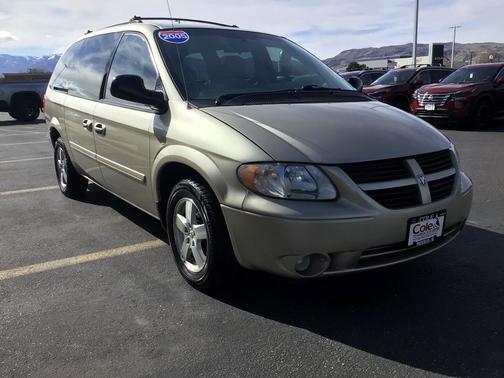 2005 Dodge Grand Caravan SXT