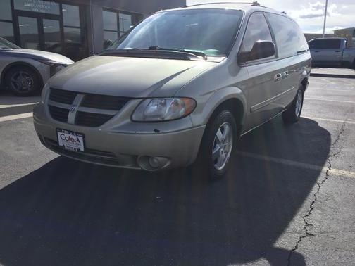 2005 Dodge Grand Caravan SXT