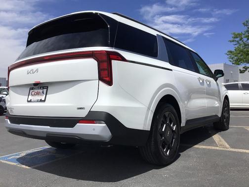 Snow White Pearl 2026 Kia Carnival Hybrid EX