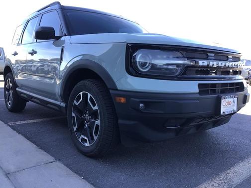 Cactus Green / Gray 2021 Ford Bronco Sport Outer Banks