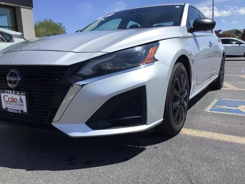 Brilliant Silver Metallic 2024 Nissan Altima 2.5 S