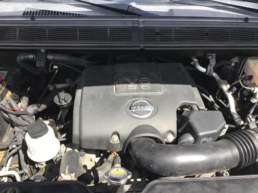Gun Metallic 2014 Nissan Titan SL