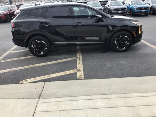 2026 Kia Sportage Hybrid S