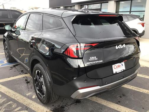 2026 Kia Sportage Hybrid S