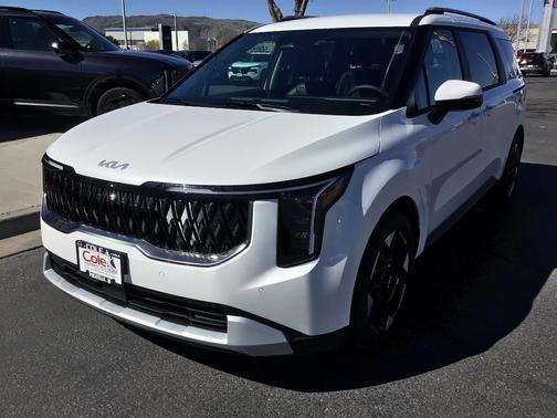 Snow White Pearl 2026 Kia Carnival EX