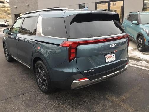2026 Kia Carnival Hybrid SX