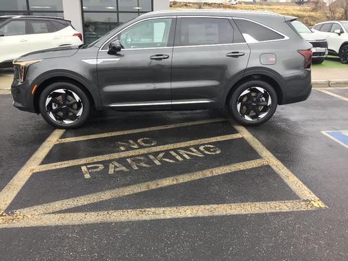 2026 Kia Sorento Hybrid EX