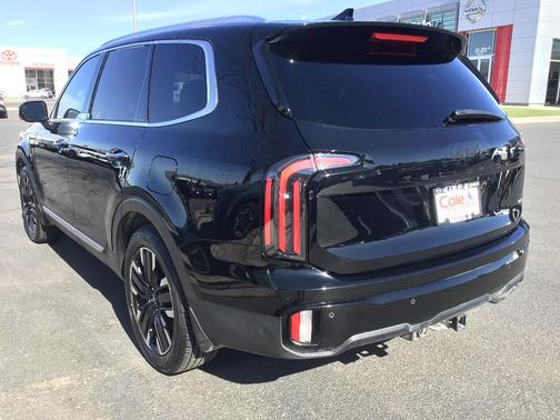 Ebony Black 2024 Kia Telluride SX