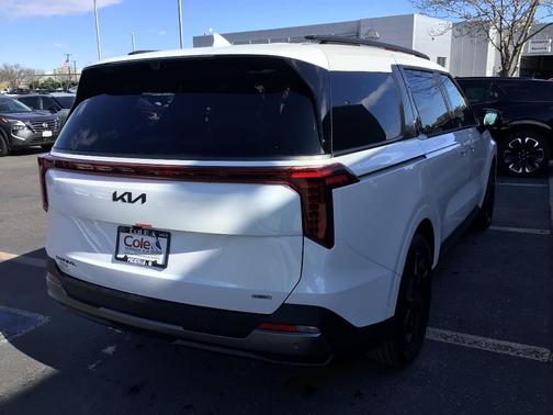 Snow White Pearl 2026 Kia Carnival Hybrid SX Prestige