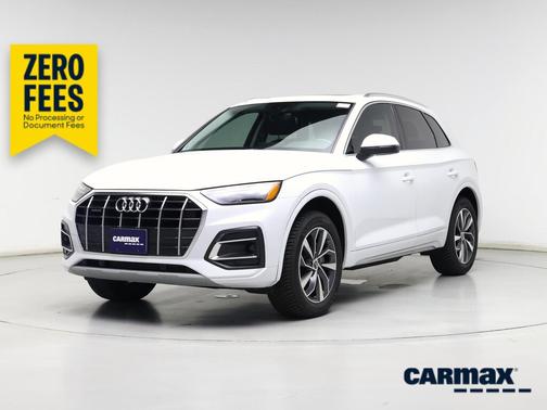White 2021 Audi Q5 Premium
