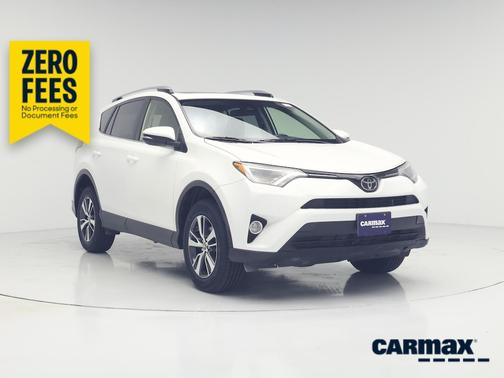 White 2017 Toyota RAV4 XLE