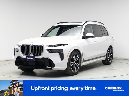White 2023 BMW X7 xDrive40i